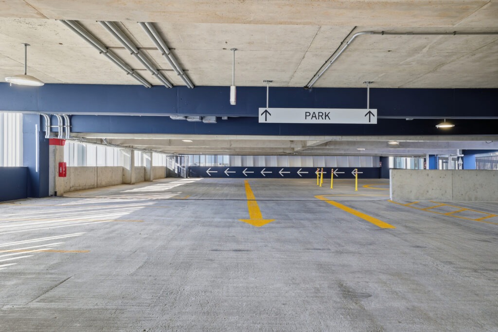 13-007_ACAM8562 13-007_ACAM8562