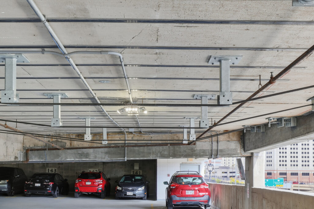 16-010_ACAM8613 16-010_ACAM8613