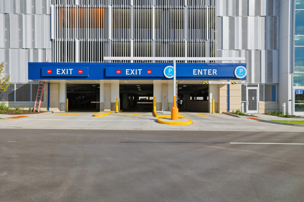 21-011_ACAM8574 21-011_ACAM8574