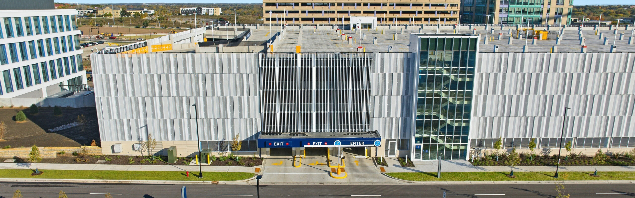 Web Banner Web Banner