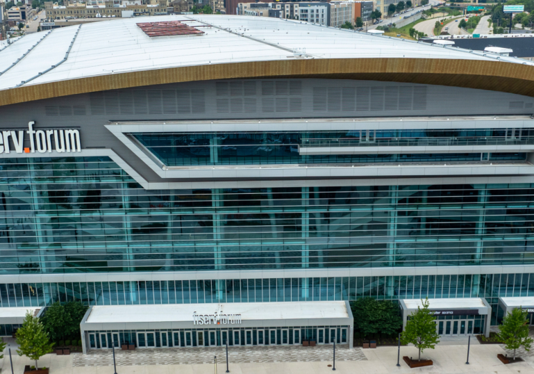 Fiserv Forum_GRAEF