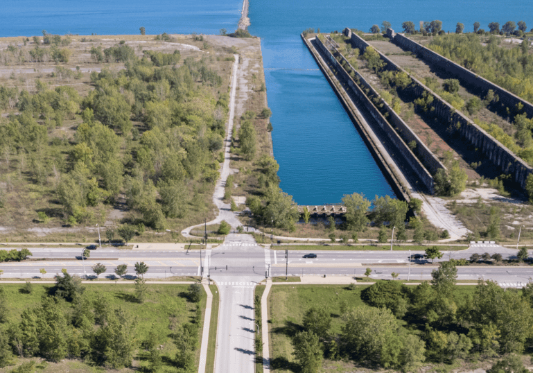 Green Bay Avenue, Chicago, Illinois